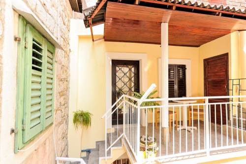 Split Croatia Hotel Booking.com Good Discount Code