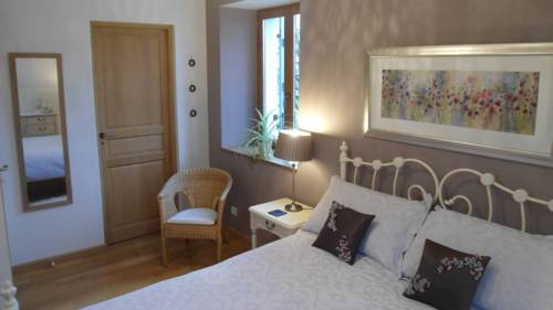 Saint-Pardoux-Corbier France Code réduction Booking.com hôtels