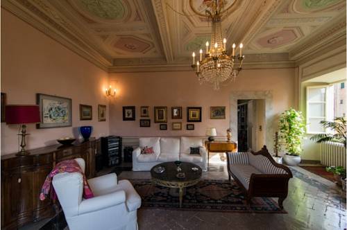 Cortona Italie Code réduction Booking.com hôtels