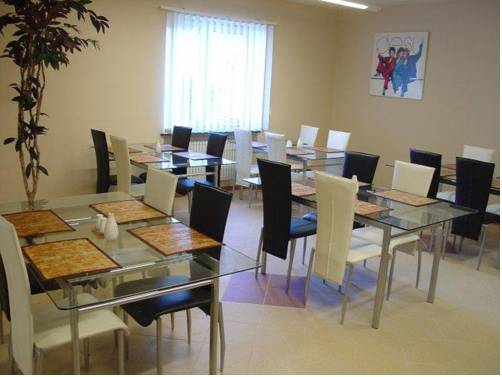 Warszawa Poland Hotel Booking.com Good Discount Code
