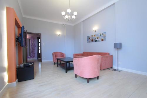 Warsaw Poland Hotel Agoda.com Good Discount Code