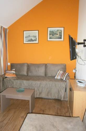 Cannes France Hotel Booking.com Good Discount Code