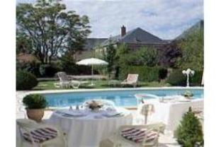 Moulins France Hotel Agoda.com Good Discount Code