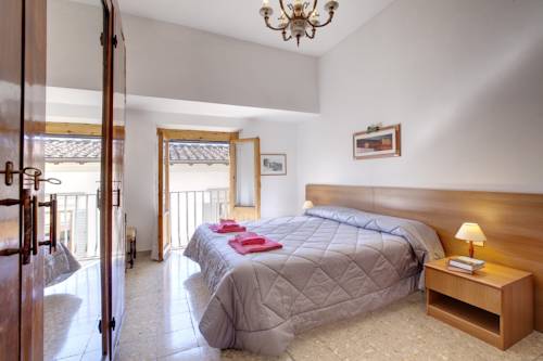 Florence Italy Hotel Booking.com Good Discount Code
